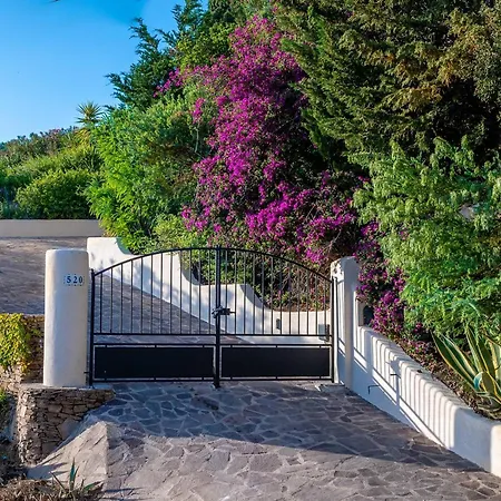 Moderne 6 Ch Pour 12 Avec Piscine Privee, Clim Et Parking Aux Issambres - Fr-1-768-24 * Les Issambres