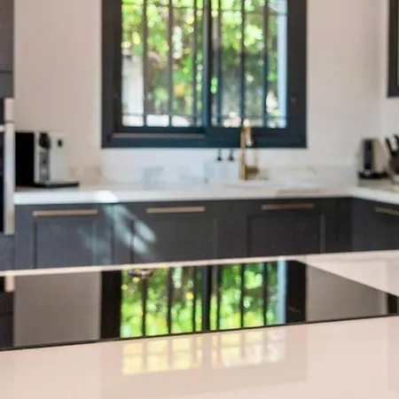 Moderne 6 Ch Pour 12 Avec Piscine Privee, Clim Et Parking Aux Issambres - Fr-1-768-24